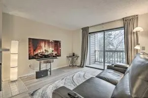 Modern Family Condo about 12 Mi to Downtown Seattle! - Renton