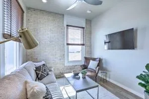 Bright San Marcos Apartment with Ideal Location - Kyle