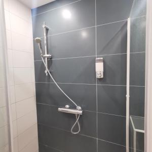 Sejours chez l'habitant Chambre Monde Tout confort Saint-Marceau : photos des chambres