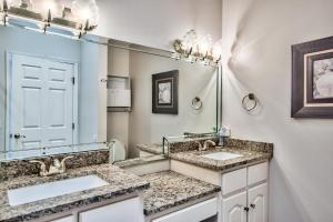 Beachside #8 - Beachfront - Sleeps 8!