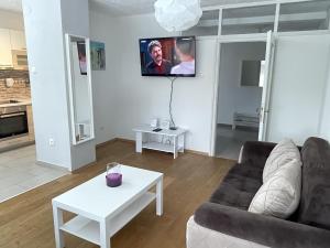 At the heart of Plitvice Lakes - Self check-in! 