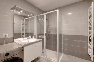 Appartements L'Art de Ville - 2 bedroom near the city center terrace and garage : photos des chambres