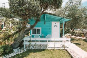 Deluxe Bungalow with Garden View room in Drymades Hotel & Bungalow