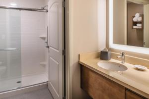 One-Bedroom King Suite room in Staybridge Suites - Hillsboro North an IHG Hotel