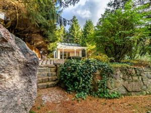 Ferienhaus mit schoenem Garten in Parchim