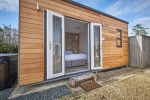 Goldenhill Retreats
