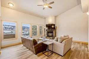 Dover Bay Beauty - 多佛尔