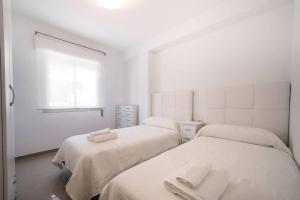 Stunning Fuengirola Gem with city and sea views