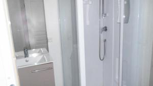 Campings Camping les Cigales : photos des chambres