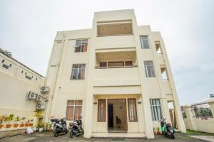 RedDoorz near Universitas Samratulangi Manado
