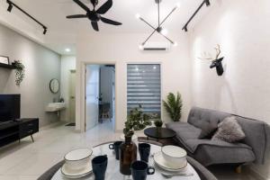Arte Mont Kiara 3pax Jacuzzi Pool Gym near MITEC Matrade - 4hvězdičkové hotely ve městě Kuala Lumpur