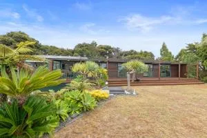 Breezy on Broadview - Opua Holiday Home - Opua