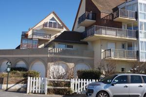 Appartements FACE ECOLE DE VOILE LA PLAGE A 50 metres : photos des chambres