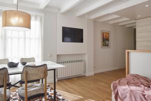 Val de Ruda Luxe 68 by FeelFree Rentals