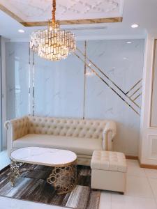 Central Apartments - Vinhomes Central Park, Landmark 81 Area & Ice Skating Rink