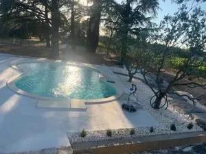 GITE / CHAMBRE D'HÔTE DES CEDRES - Vénéjan