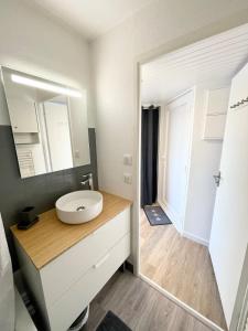 Appartements PIEDS DANS L'EAU ! T2 Archi Cosy - Vue mer 180 : photos des chambres