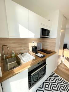 Appartements PIEDS DANS L'EAU ! T2 Archi Cosy - Vue mer 180 : photos des chambres