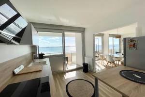 Appartements LOVELY! T1 darchitecte de standing Vue mer 360 : photos des chambres