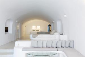 Pegasus Spa Hotel Santorini Greece