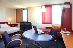 Hotels Novotel Suites Nancy Centre : photos des chambres