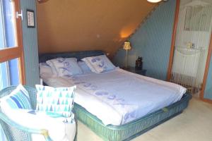 Holiday Home in Penestin near La Mine dOr Beach