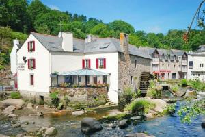 Maisons de vacances Holiday Home in Moelan near Kerfany Beach : photos des chambres