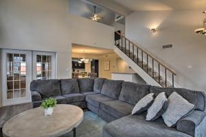 Game Room and Private Pool Richardson Retreat