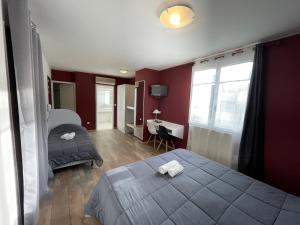 Hotels Hotel Les Chenes : photos des chambres