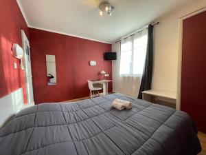 Hotels Hotel Les Chenes : photos des chambres