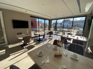 Hotels Logis Hotel Restaurant Au Lion Rouge : photos des chambres