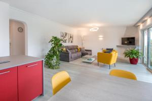 CasaColores - SilverDeluxe Penthouse with private pool or Bronce Garden-Apartment no pool, Puerto de la Cruz