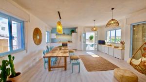 Domus Giulia - Sea View Villa