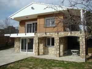Chalet con piscina y BBQ para 10 personas