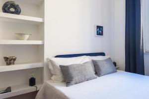 Trastevere Glorioso Marble 1 bedroom studio apartment