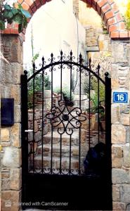 traditional house in Androni