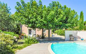 obrázek - Nice Apartment In Caumont-sur-durance With Wifi And Outdoor Swimming Pool