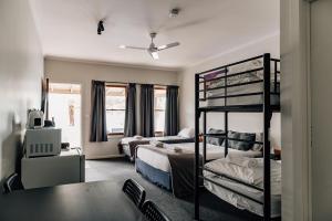Port Albert Motel