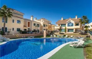 Nice Apartment In Orihuela With Wifi - Los Dolses