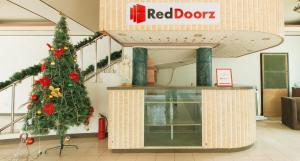 RedDoorz at Royal Grande Beach Resort Batangas