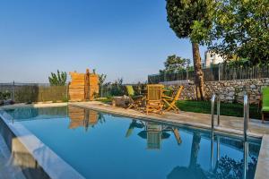 Cozy Kastellos Holiday Home with Pool