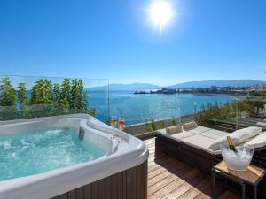 Seaview Villa with in Charaki for 10 Guests