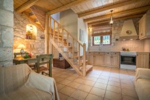 Myrties stone houses - Ta Petrina