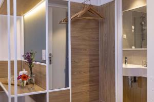 Hotel Paris Louis Blanc