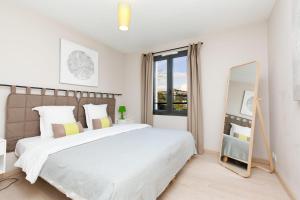 3 bedrooms: 200m from Croisette