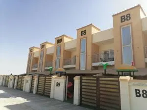 شاليهات الشاطيء beach chalets - Salalah