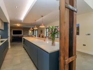 Stackyard - Witton Gilbert