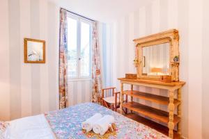 Appartements ON VILLEFRANCHE BAY - AP3040 by Riviera Holiday Homes : photos des chambres