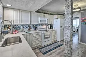 Bright Daytona Beach Condo with Community Pool! - Порт-Ориндж