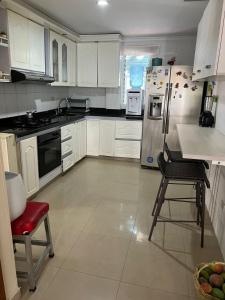 SUPER CASA CLUB CONDOMINIO EL PEÑON GIRARDOT